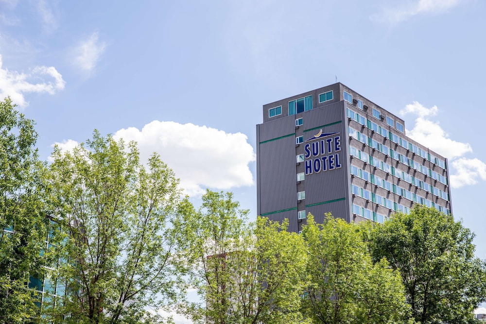 Campus Tower Suite Hotel 6/67