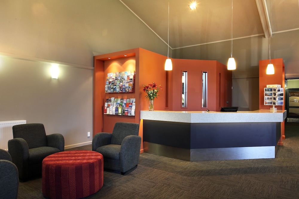 Wanaka Hotel 10/37