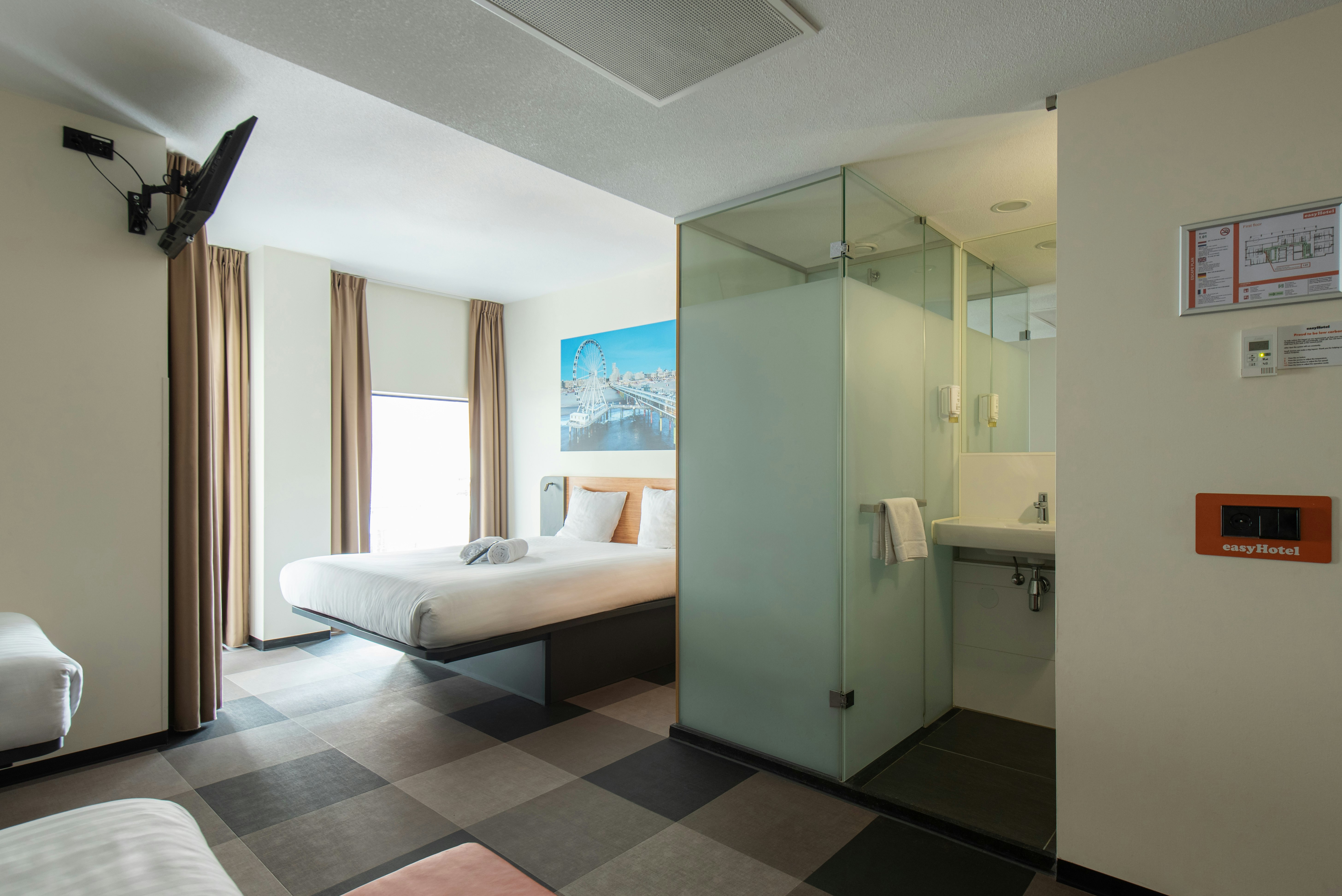 easyHotel The Hague Scheveningen Beach 64/65
