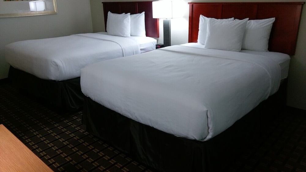 Motel6 Hastings, NE 25/50