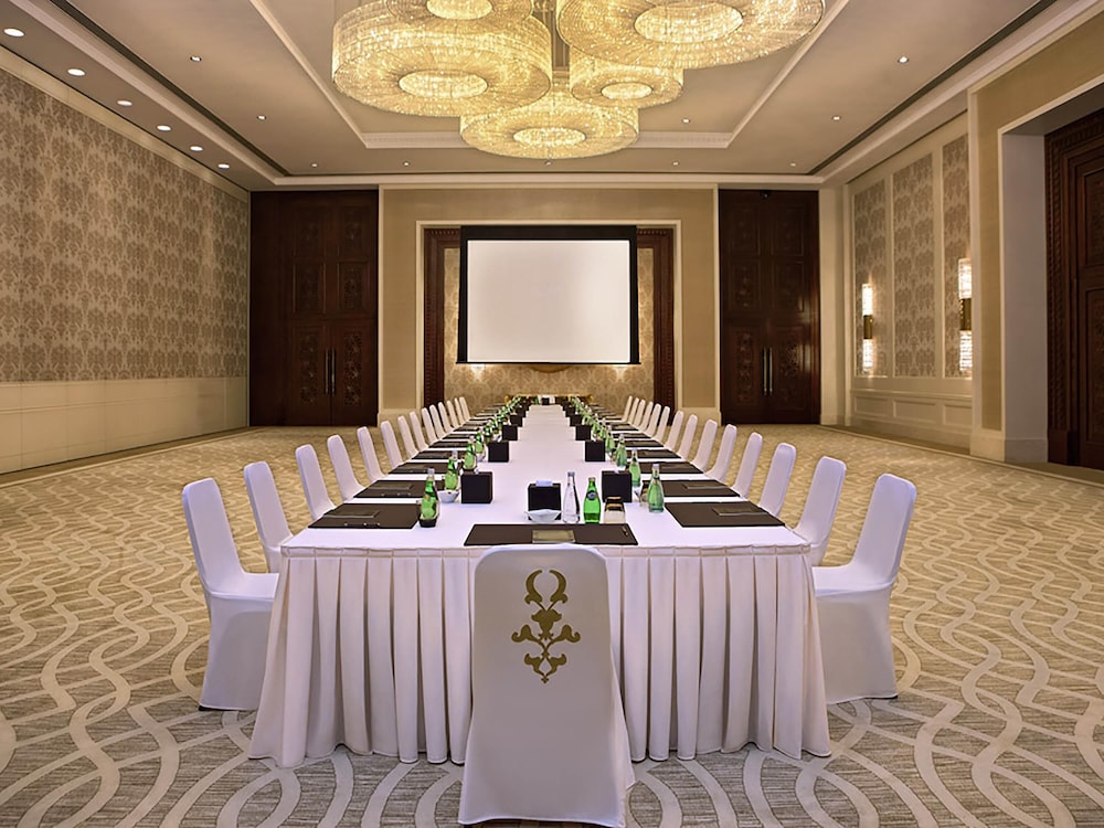 Sofitel Bahrain Zallaq Thalassa Sea and Spa 59/70