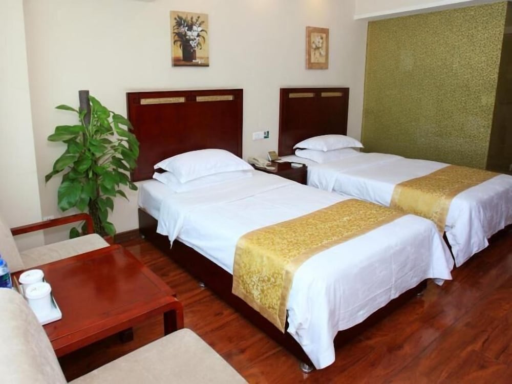 Greentree Eastern Huainan Guangchang Road Hotel 14/39