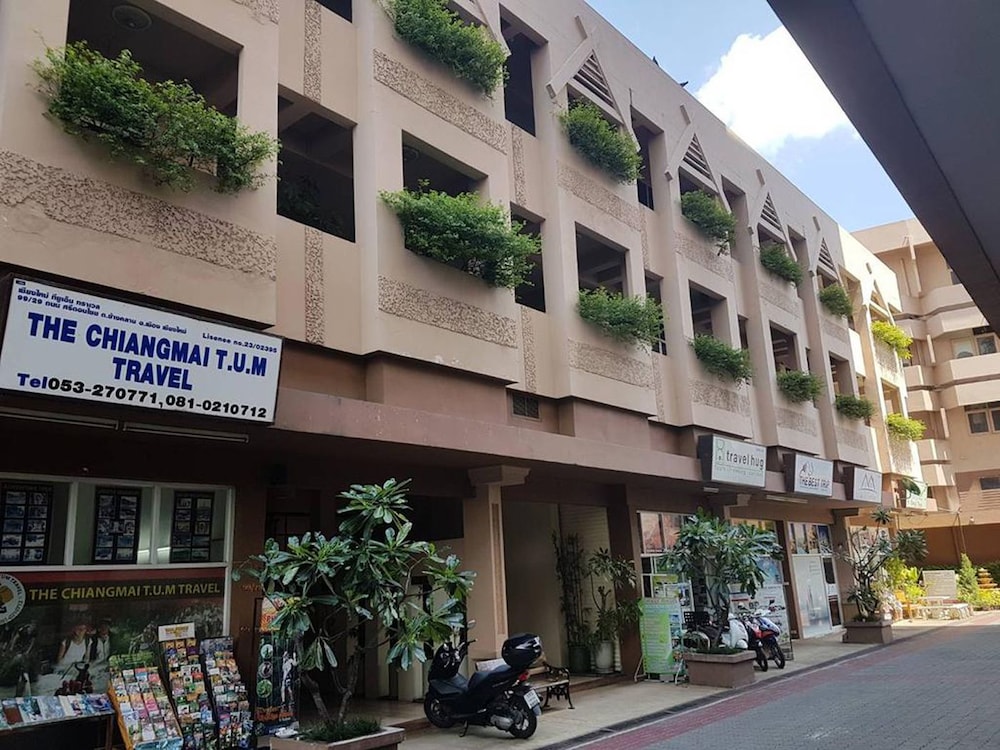 Maninarakorn Hotel 39/49