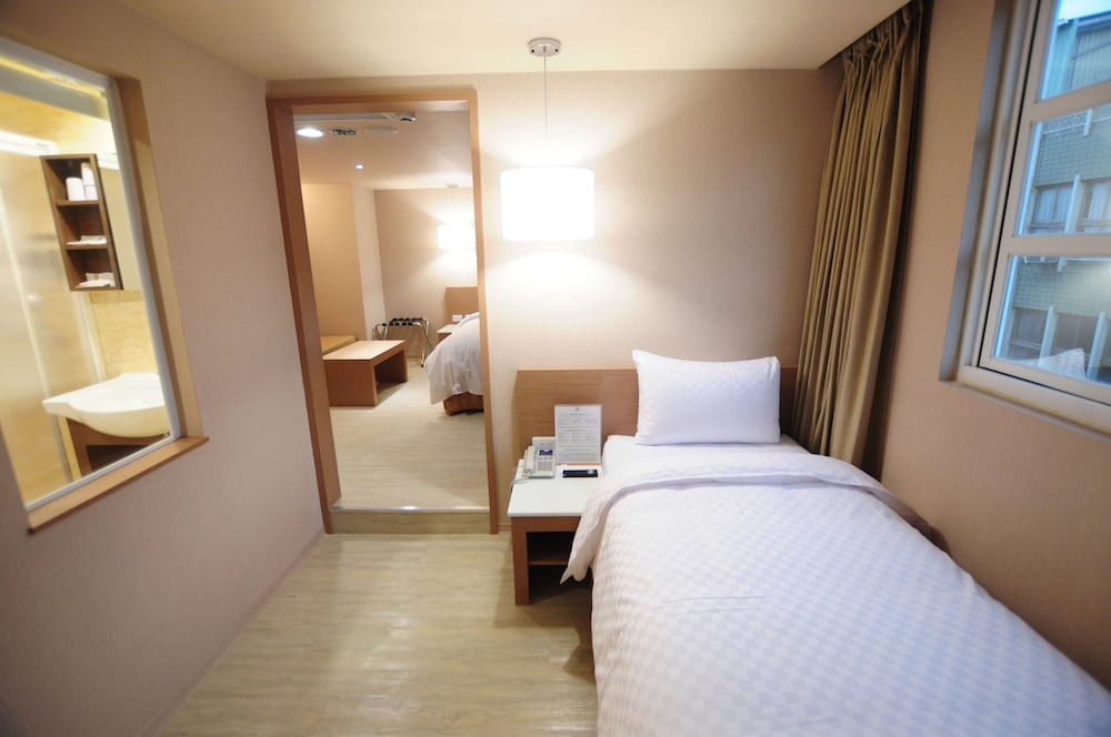 KINDNESS HOTEL - TAINAN CHIHKAN TOWER 17/63