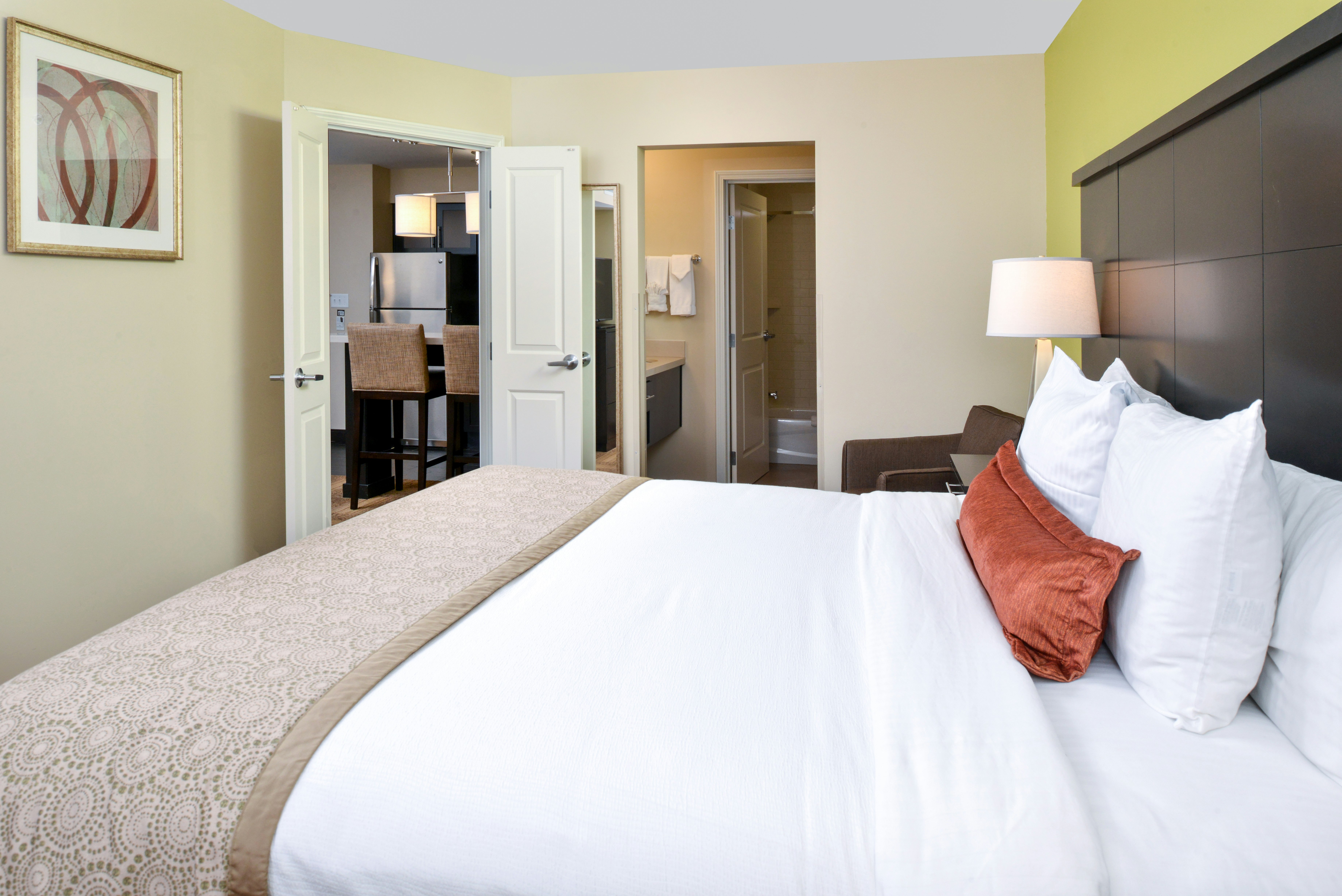 1 Bedroom, Suite, King Bed