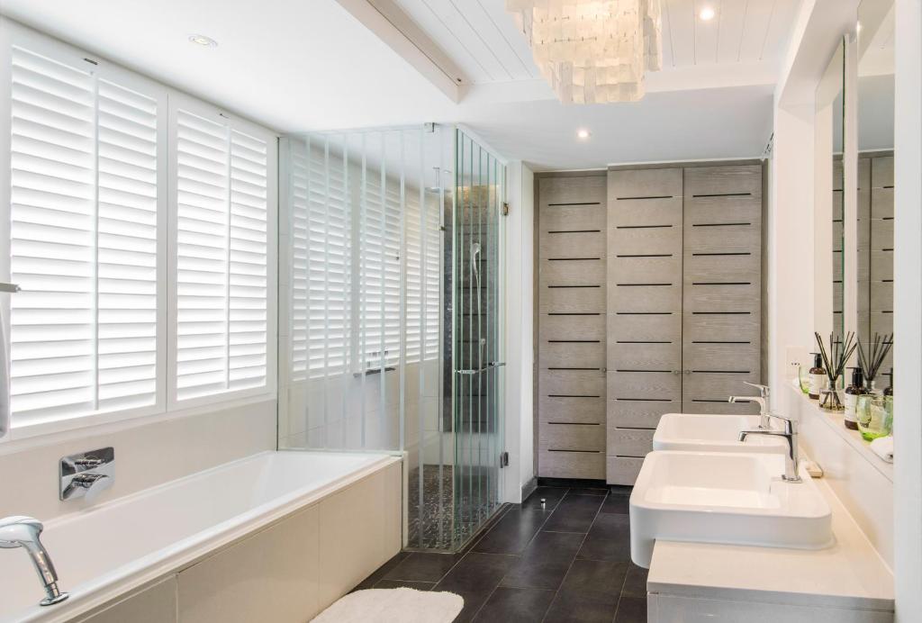 Junior Suite, Single, Beach Front