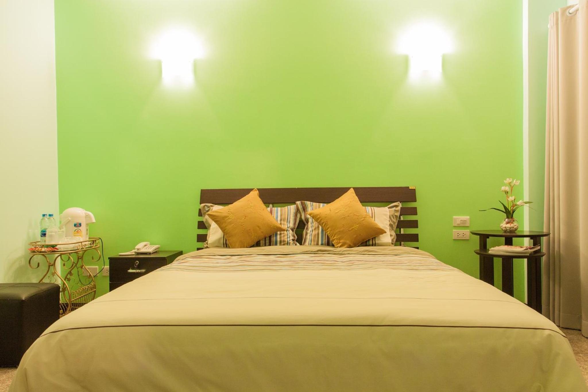 Nam Talay Resort 18/59