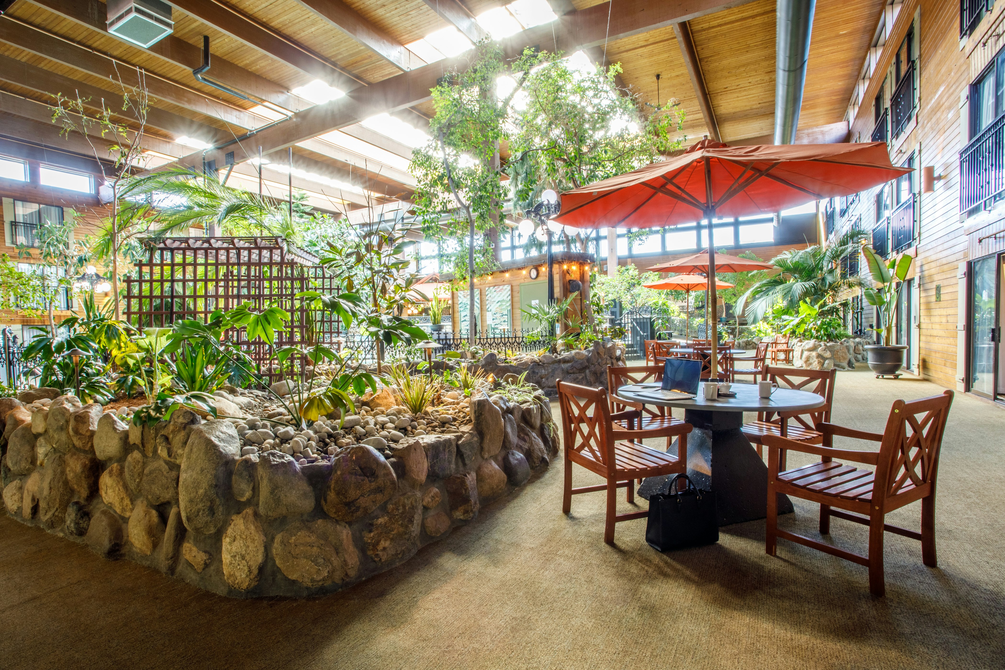 Prestige Vernon Lodge And Conference Centre 42/75