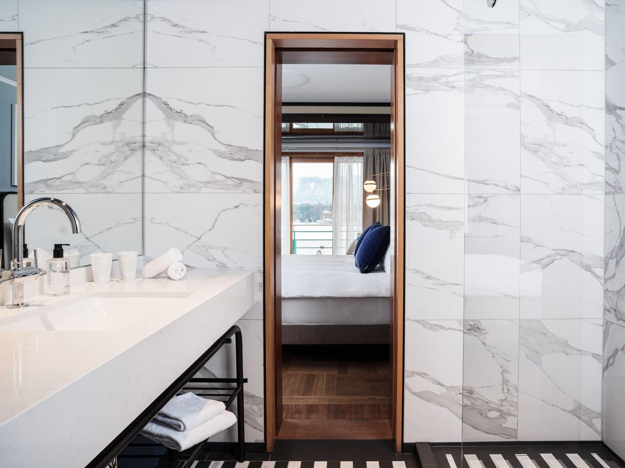 غرفة بريميوم بسرير مزدوج، AMERON Zurich Bellerive Au Lac 3/3