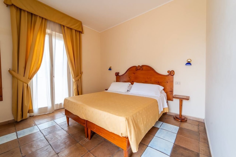 Belvedere Sperlonga 11/50