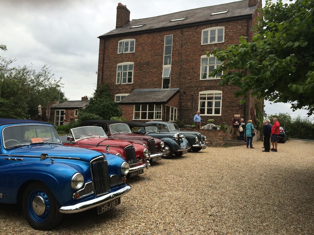 Pickmere Country Guest House 33/50