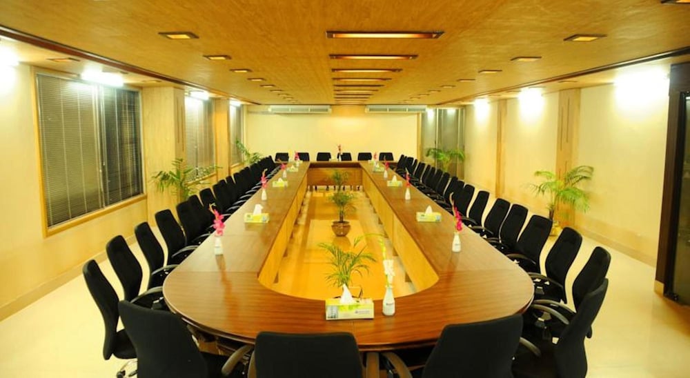 Marino Hotel Uttara 43/62