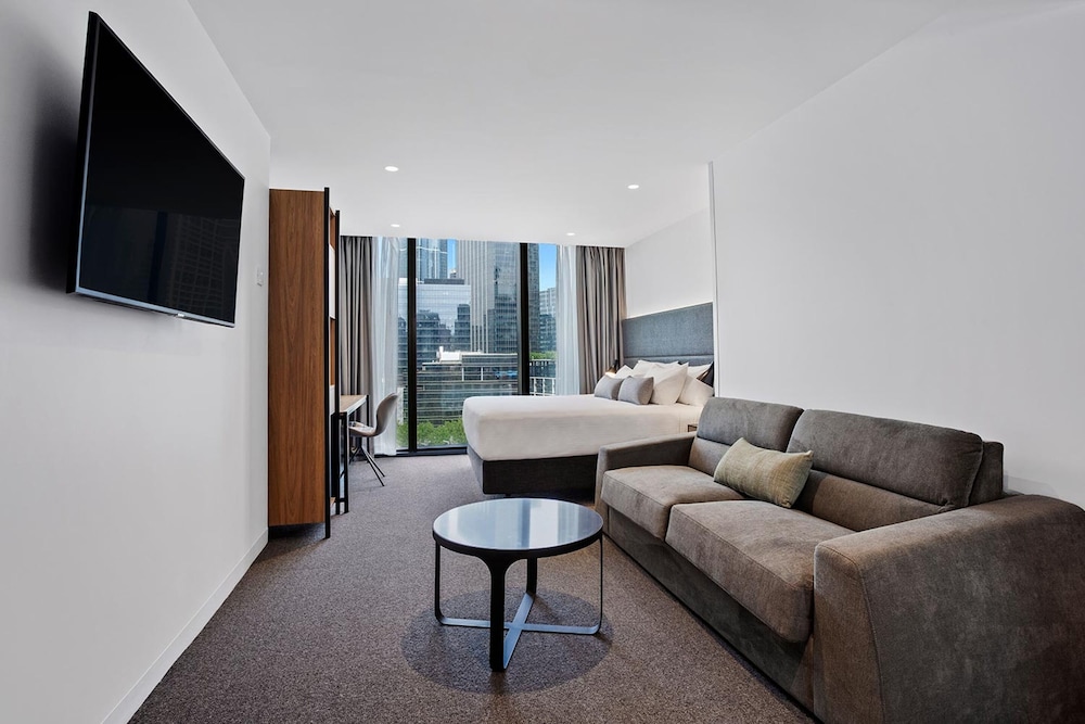 Vibe Hotel Melbourne 48/72