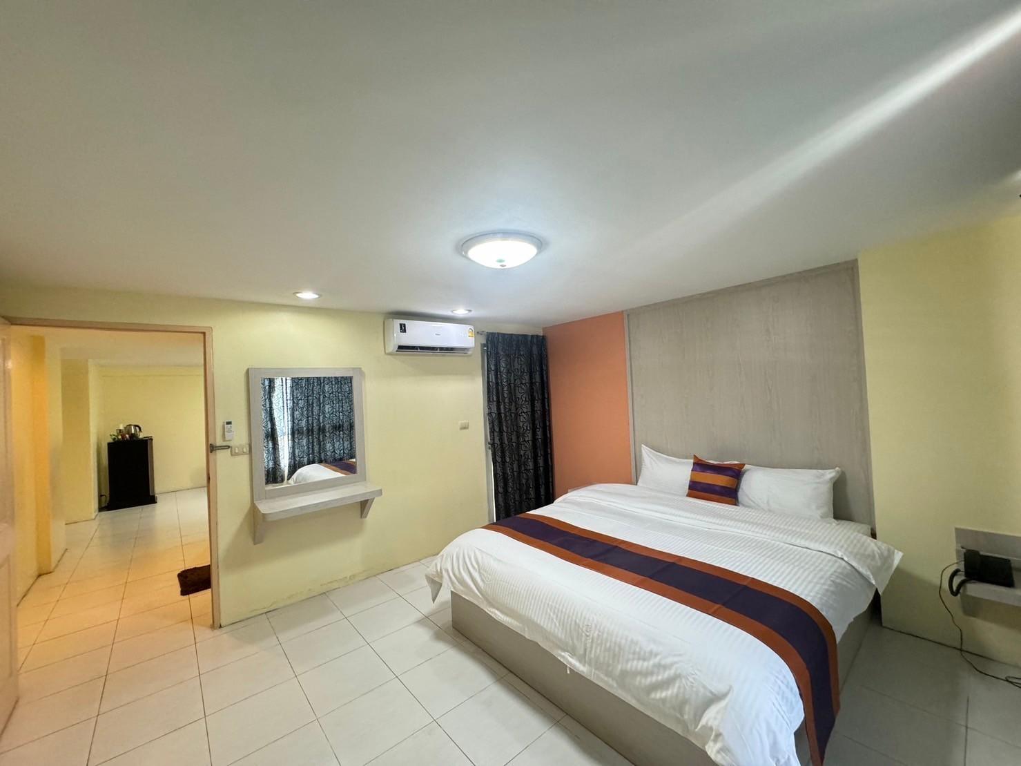 Aryan Suites Hotel 28/53