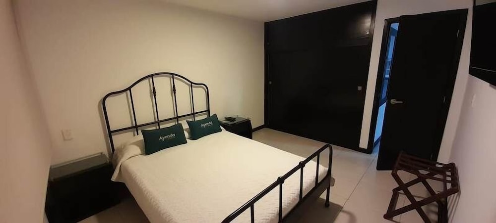Ayenda 1043 Apartahotel Kafir 47/59