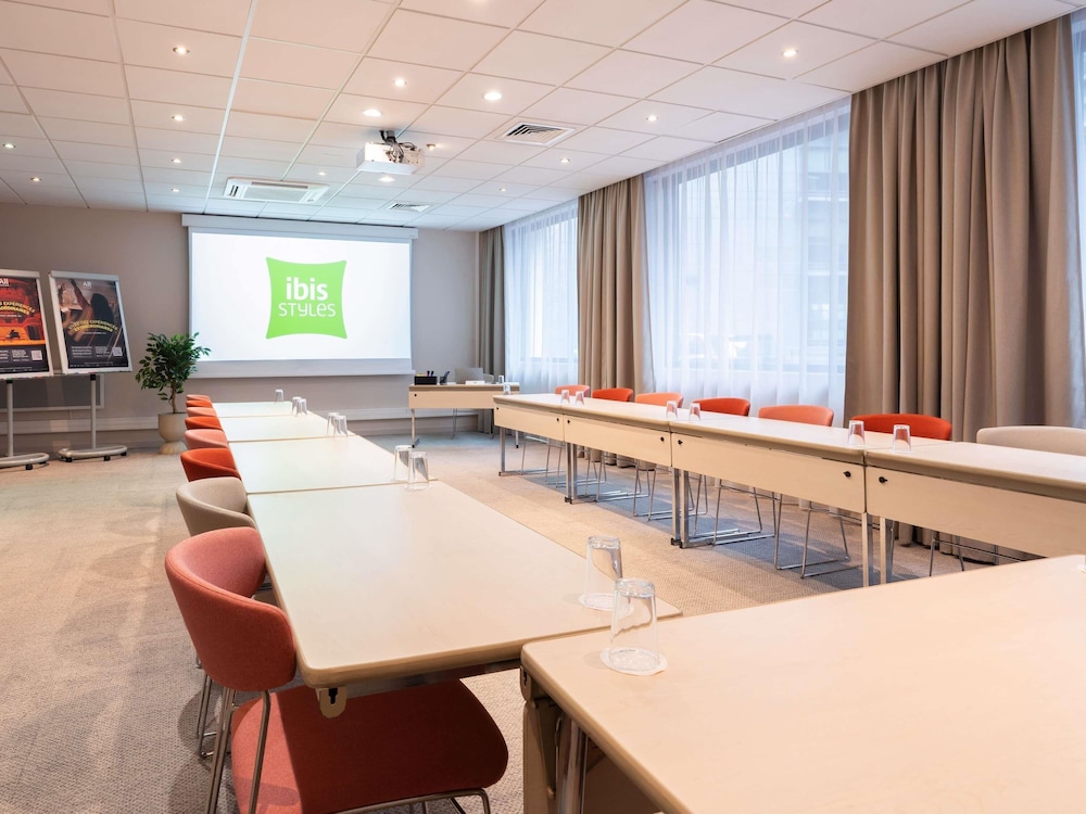 Ibis Styles Paris Porte D Orleans Hotel 58/69