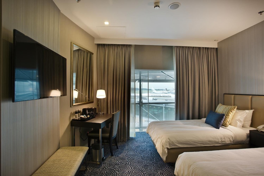 Ambassador Transit Hotel Terminal 3 6/34