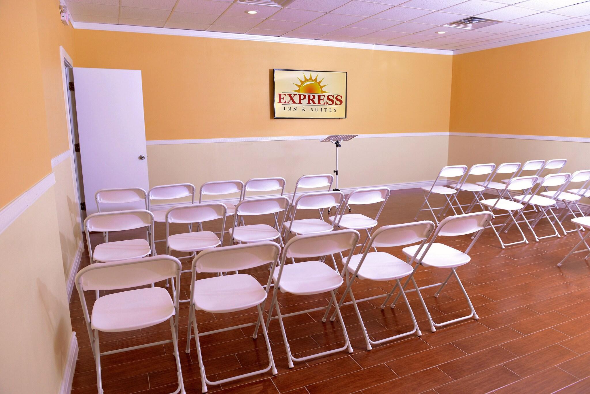 Express Inn Suites 25/29