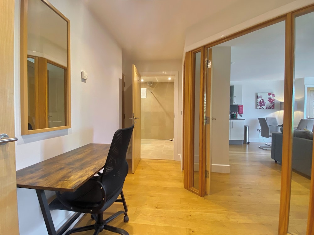 YOUR SPACE APARTMENTS - THE HAMILTONS 8/46