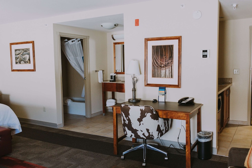 Hampton Inn & Suites Green River 25/34