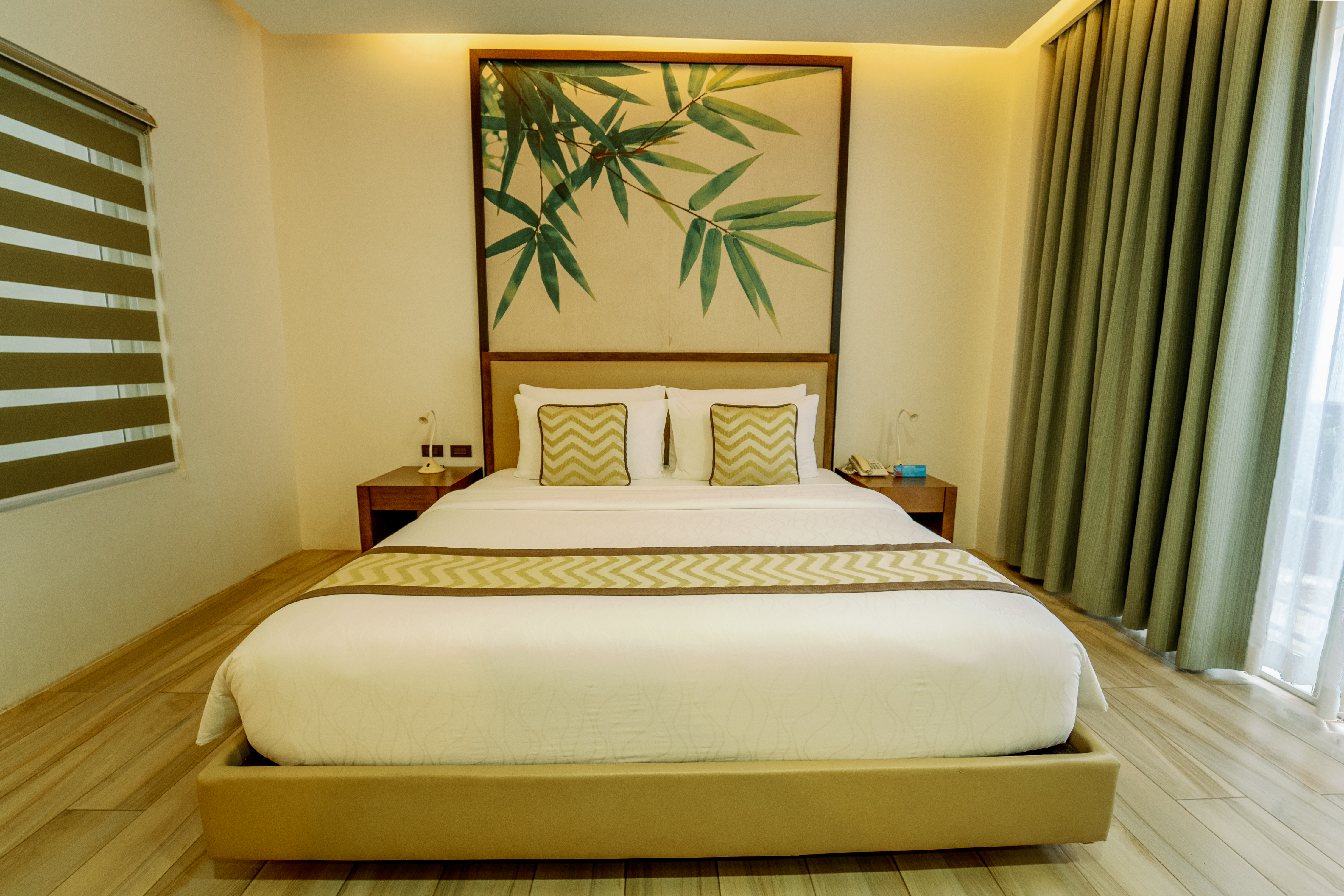 Garden Suite Pool Access