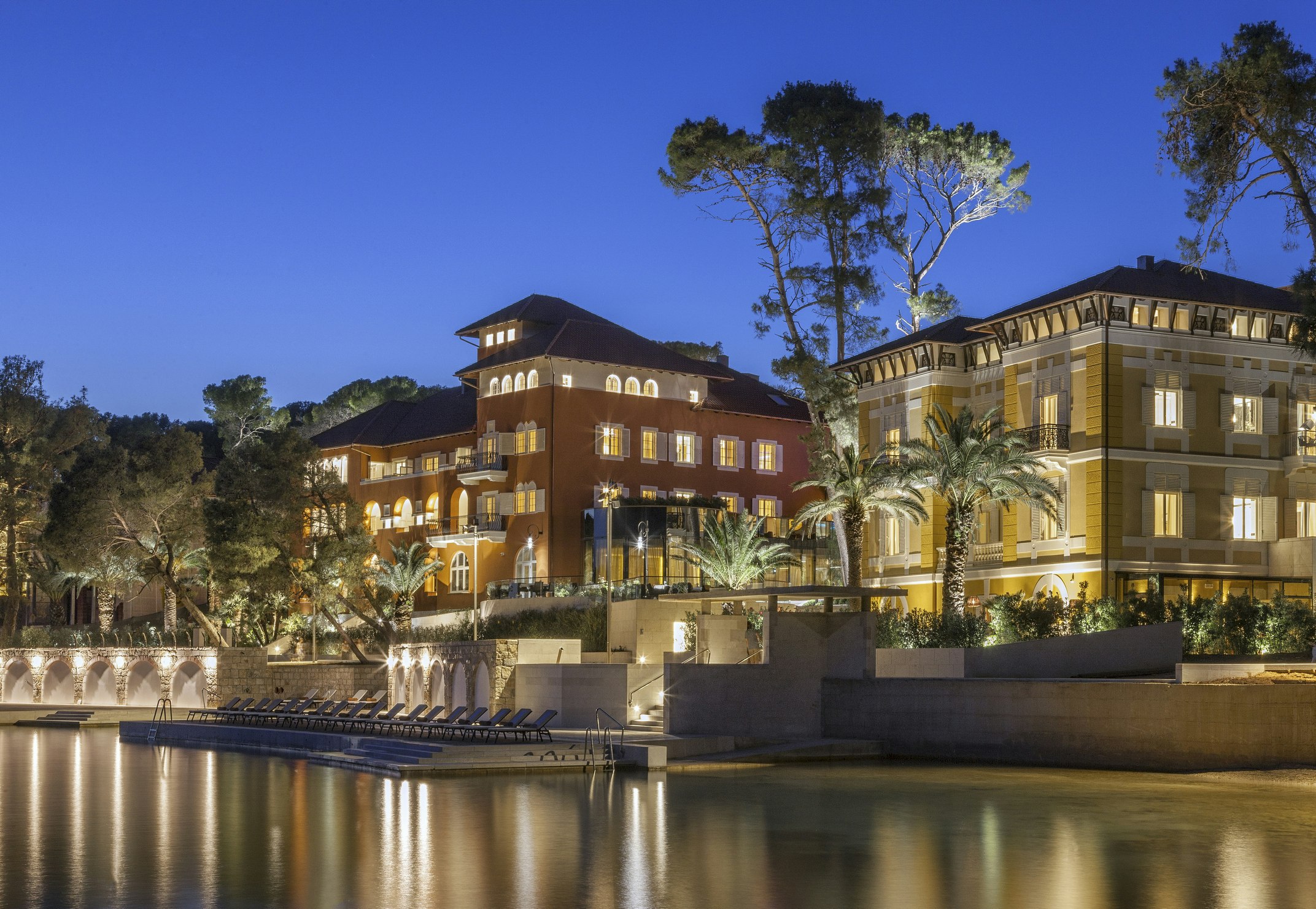 Boutique Hotel Alhambra 49/50