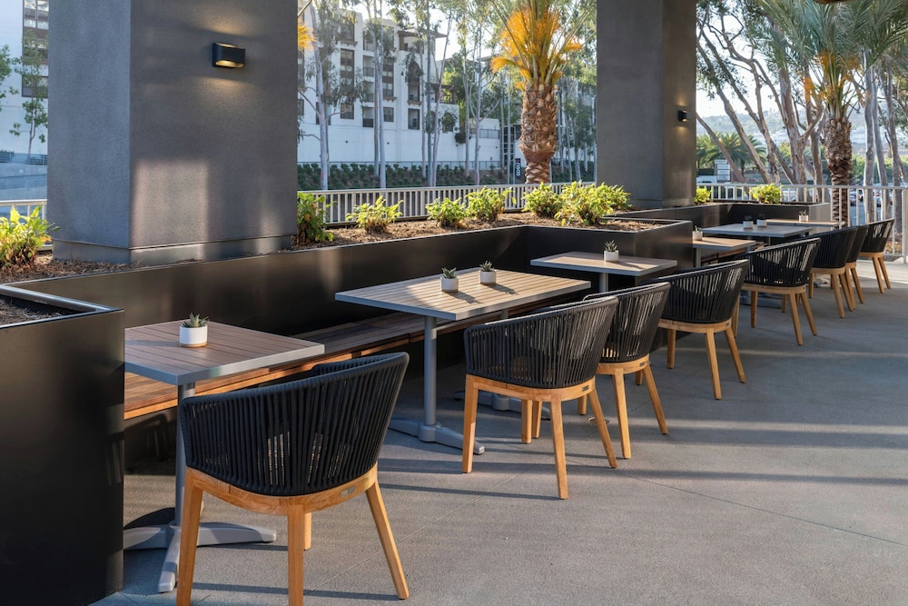 Element by Marriott San Diego Mission Valley 33/50