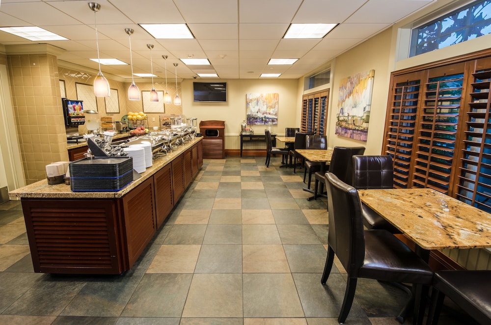 West Inn And Suites 43/55