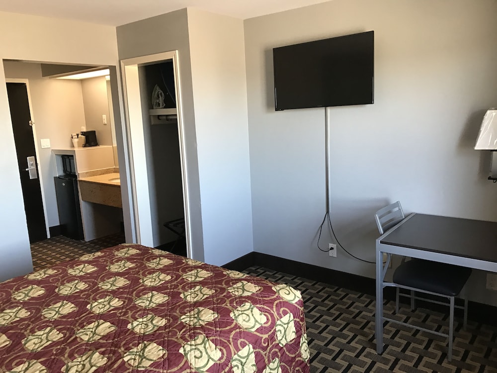 Express Inn Weslaco Mercedes 13/46