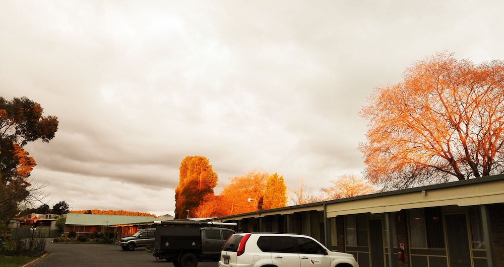 Eureka Lodge Motel 20/50