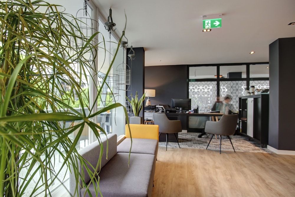 Vienna House Easy by Wyndham Dortmund 41/57