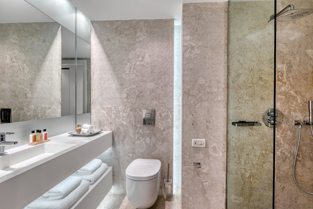 Patmos Aktis Suites And Spa 30/86