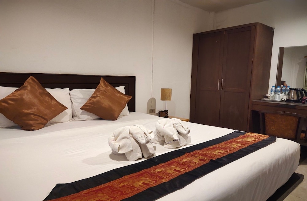 Lanta Nice Beach Resort 18/69