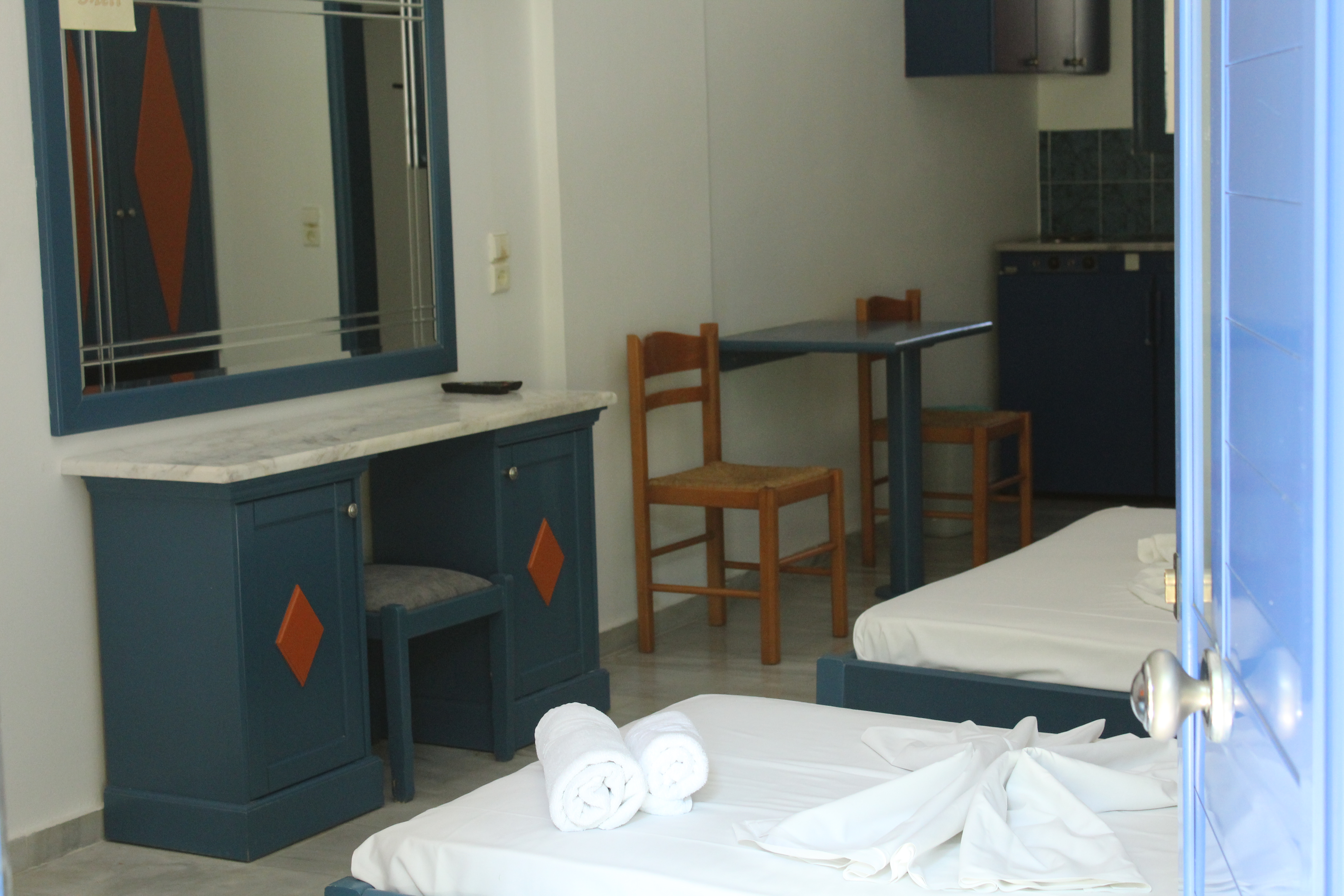 Leonidas Apartments 20/47