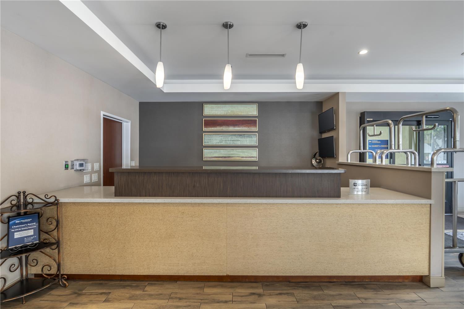 Best Western Plus Hotel at the Convention Center 6/51