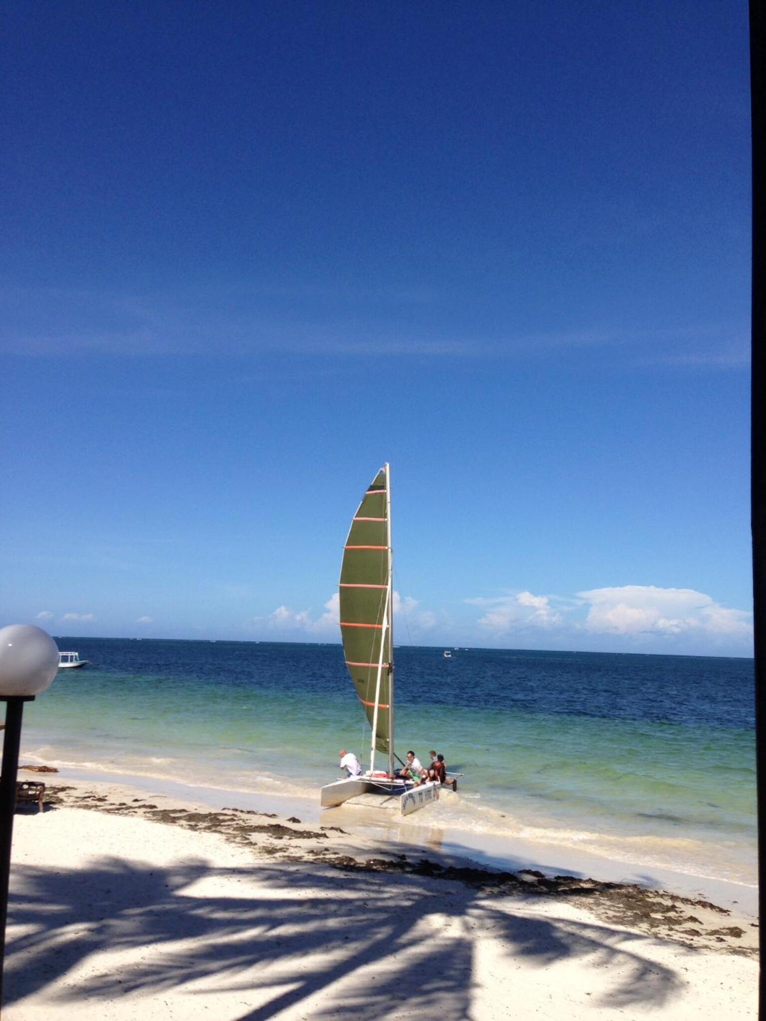 Kenya Bay Beach Hotel 30/46