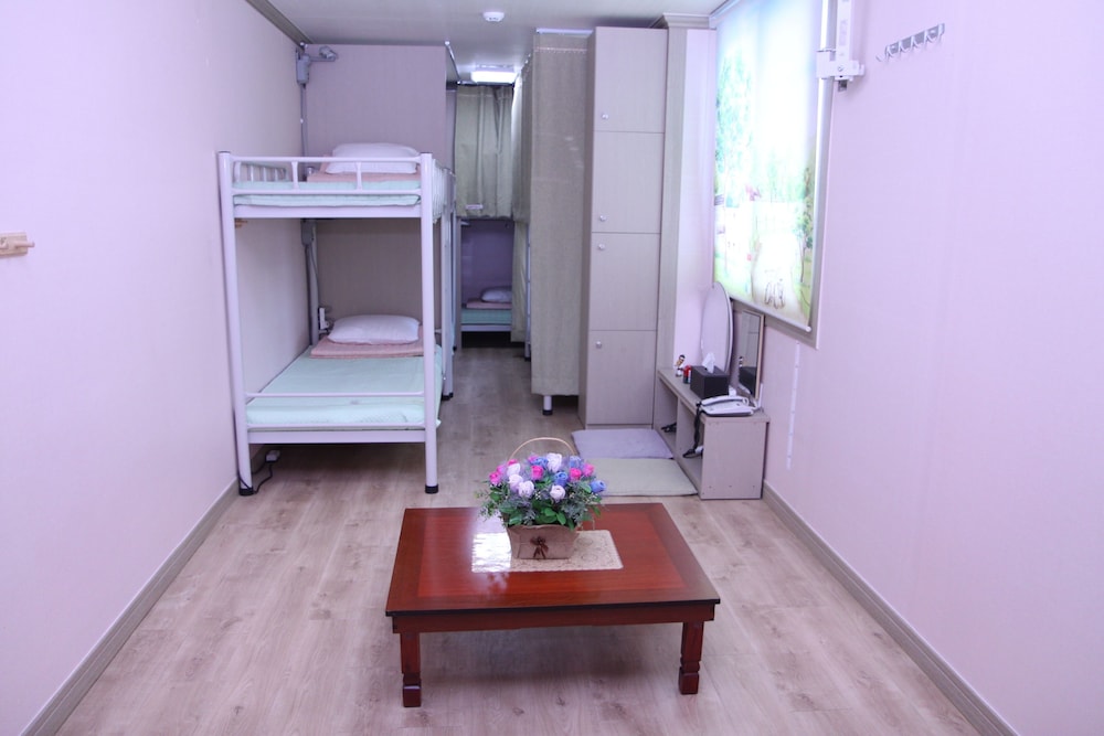 Hostel Dahyun 39/65