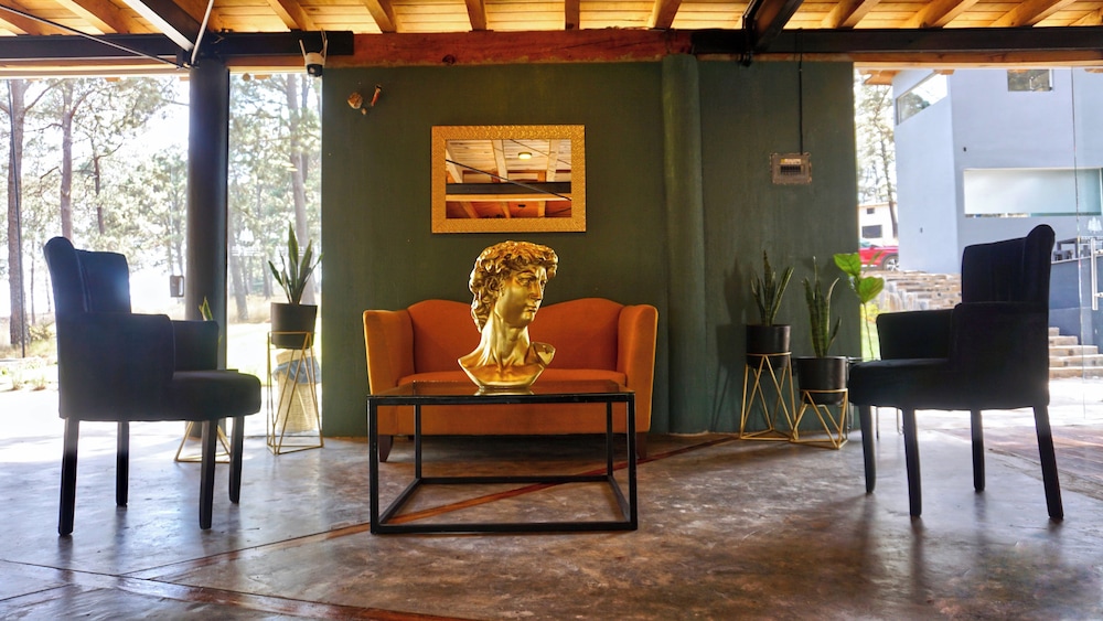 PINE TREE Hotel Boutique and Cabanas 5/56