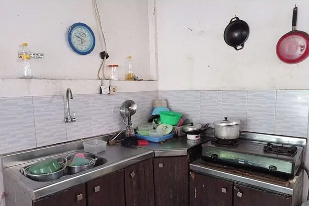 Kost 48 Surabaya 42/46