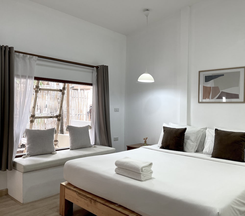 Tonsak Resort 7/57