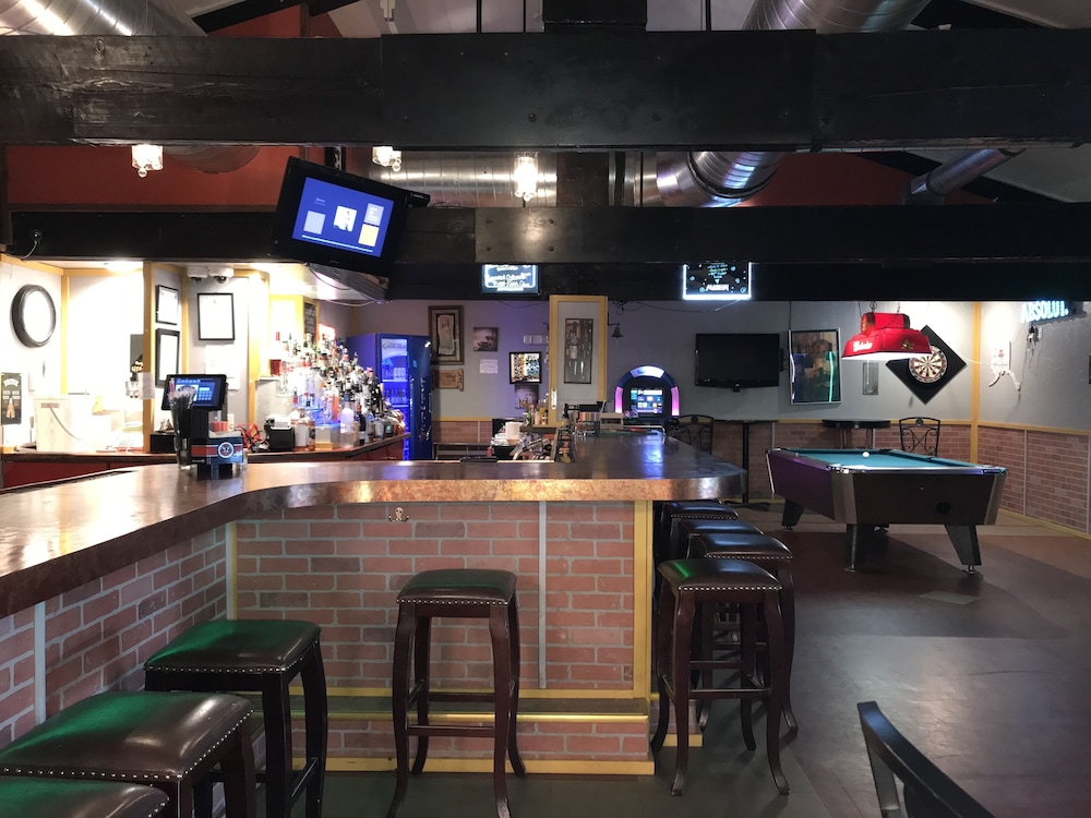 Alaska Anglers Inn 37/50