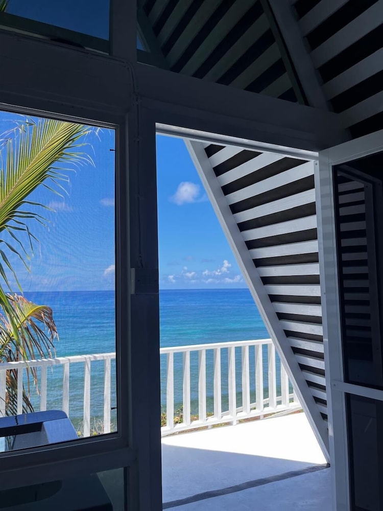 Sea Cliff Resort 5/50