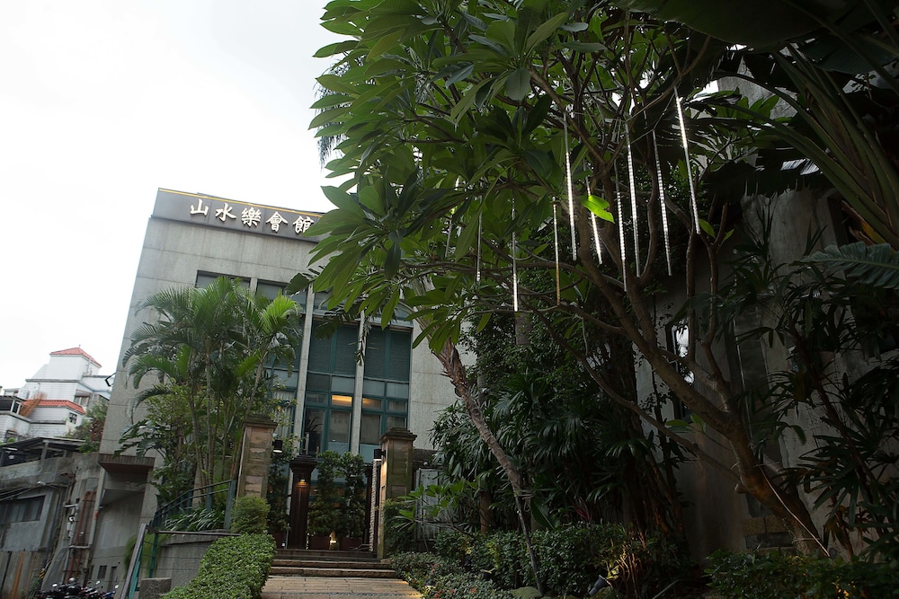 SHAN-YUE hotspring hotel 4/50
