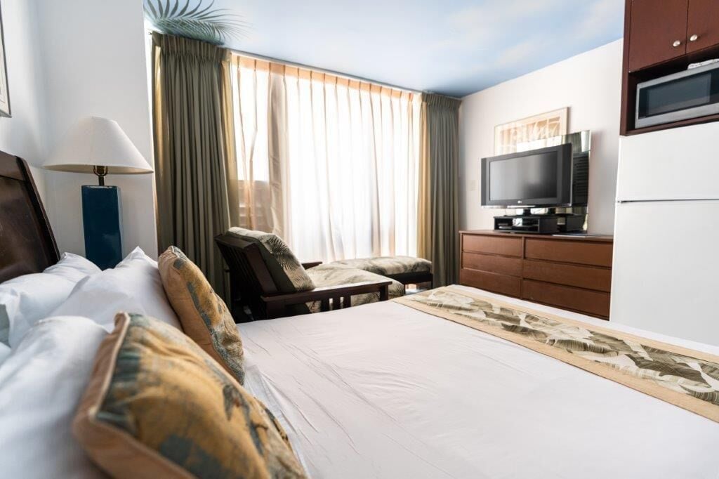 2 BEDROOMS, DELUXE, SUITE