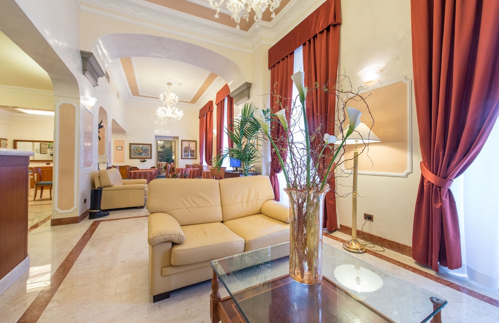 Strozzi Palace Hotel 5/42
