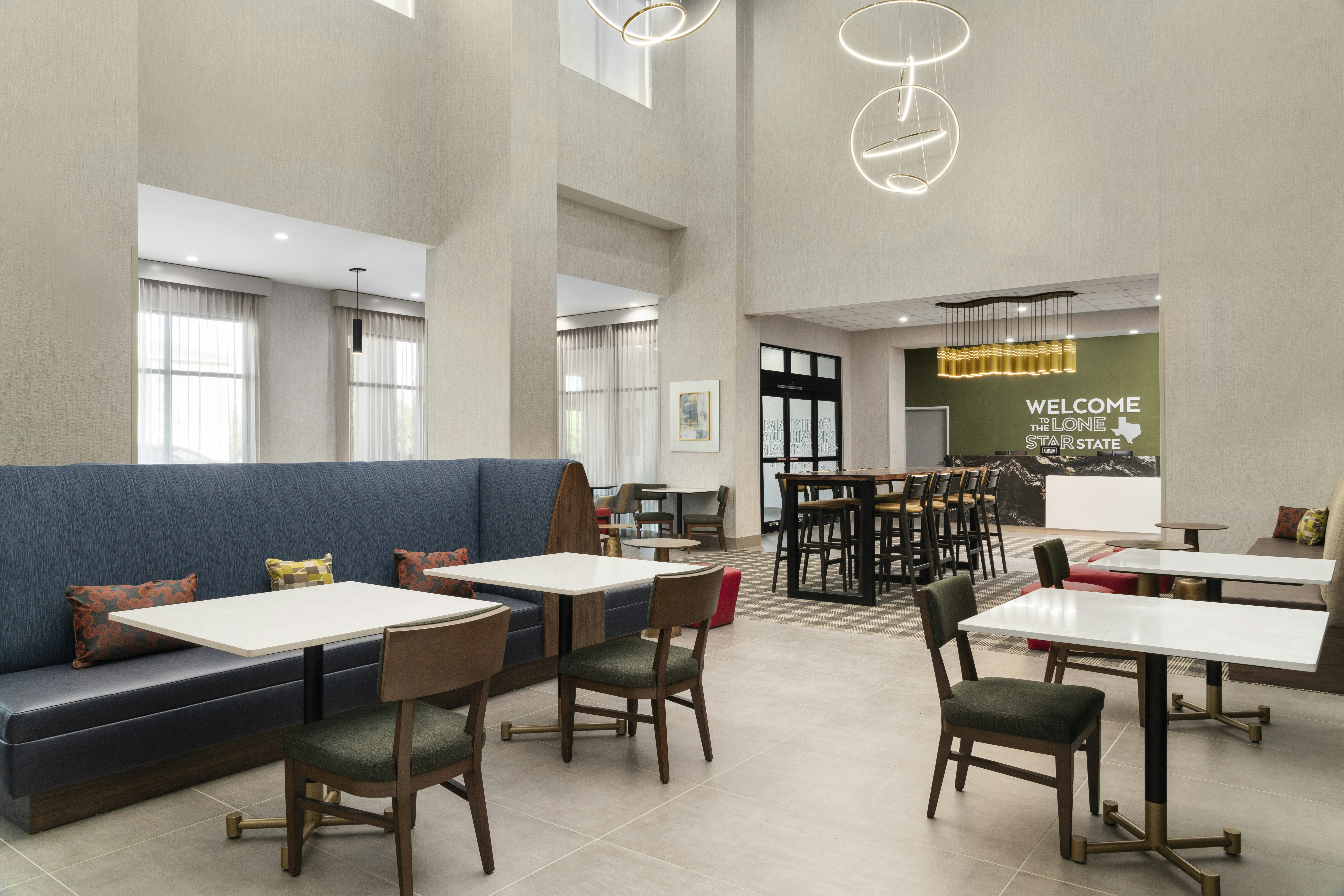 Hampton Inn and Suites Amarillo West, TX 30/42