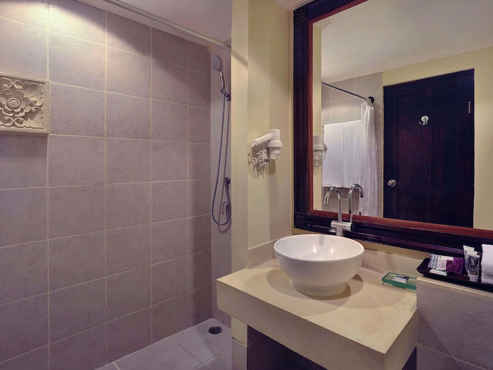 Mercure Resort Sanur 50/50