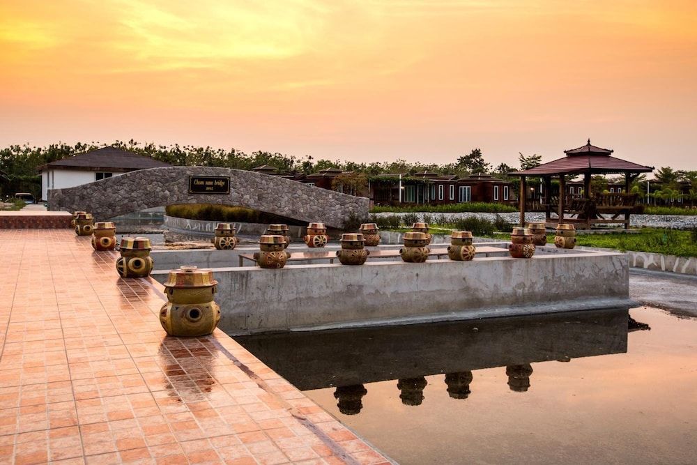 Prew Lom Chom Nam 41/47