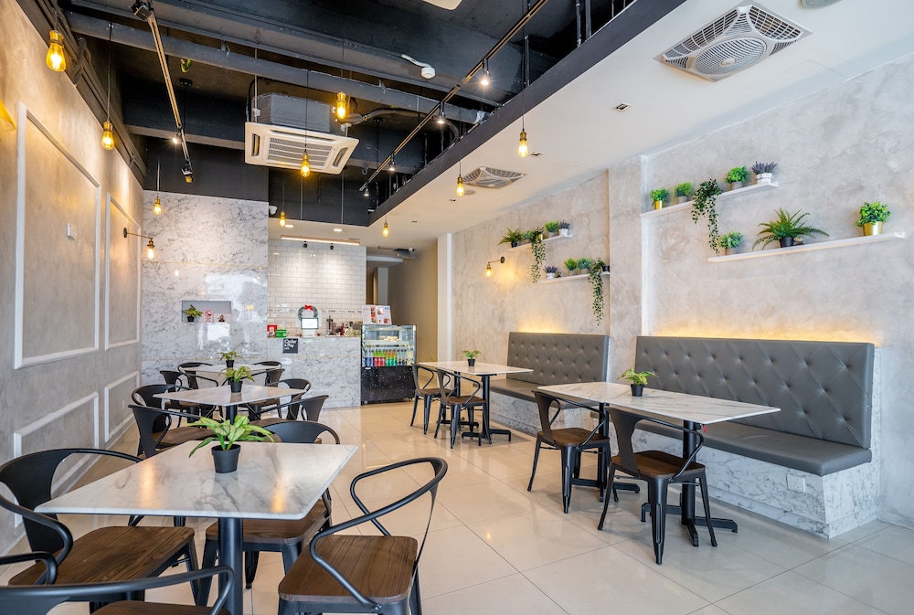 V Hotel Pudu Kuala Lumpur 21/22