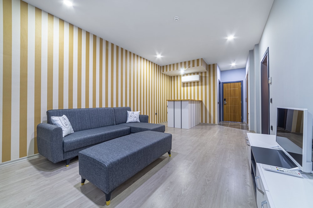 Lonicera Premium Hotel 12/42